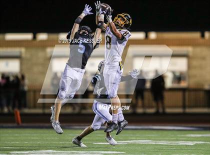 Thumbnail 3 in Cabrillo @ Buena photogallery.