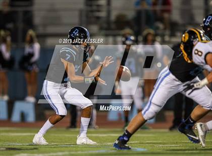 Thumbnail 3 in Cabrillo @ Buena photogallery.