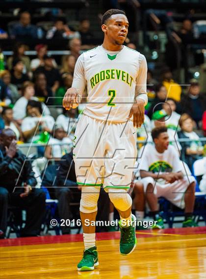 Thumbnail 3 in Roosevelt vs. Selma (CIF CS D3 Final) photogallery.
