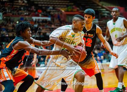 Thumbnail 2 in Roosevelt vs. Selma (CIF CS D3 Final) photogallery.