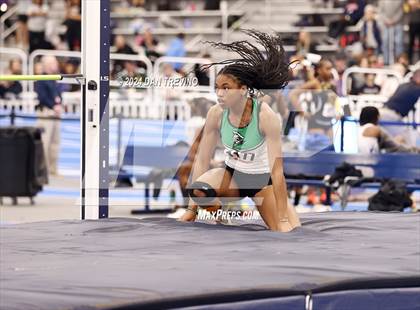 Thumbnail 1 in VHSL State Championship - Class 6 (High Jump) photogallery.