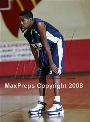 Thumbnail 1 in Desert Vista vs. Santa Rita (MaxPreps Holiday Classic) photogallery.