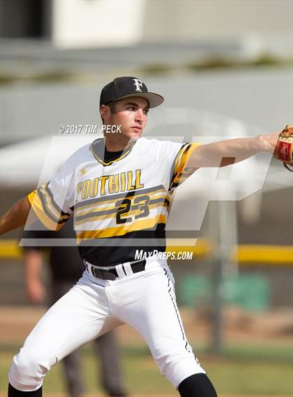 Thumbnail 2 in El Modena @ Foothill photogallery.
