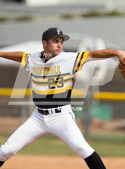 Thumbnail 2 in El Modena @ Foothill photogallery.
