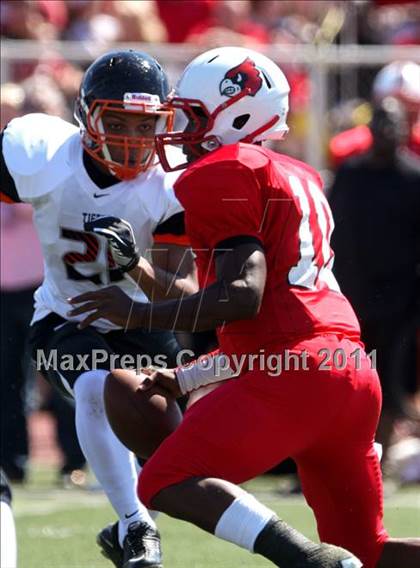 Thumbnail 2 in Cocoa @ Colerain (Skyline Chili Crosstown Showdown) photogallery.
