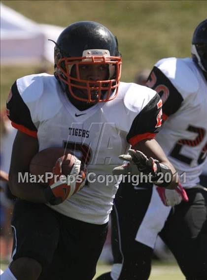 Thumbnail 2 in Cocoa @ Colerain (Skyline Chili Crosstown Showdown) photogallery.
