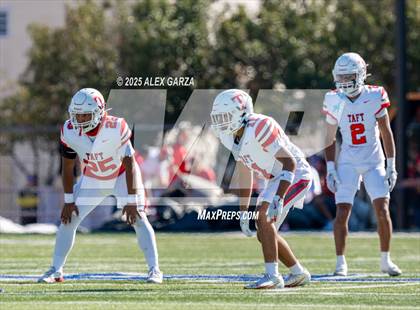 Thumbnail 3 in Taft @ O'Connor (Senior day) photogallery.