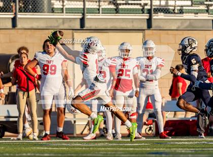 Thumbnail 3 in Taft @ O'Connor (Senior day) photogallery.