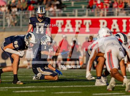 Thumbnail 1 in Taft @ O'Connor (Senior day) photogallery.