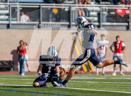 Thumbnail 2 in Taft @ O'Connor (Senior day) photogallery.