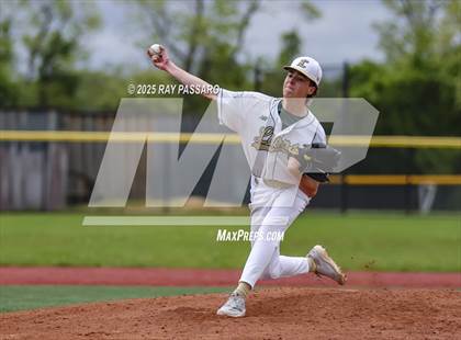 Thumbnail 3 in Patchogue-Medford vs Longwood (NYSPHSAA AAA Round 2) photogallery.