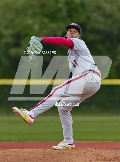 Thumbnail 3 in Patchogue-Medford vs Longwood (NYSPHSAA AAA Round 2) photogallery.
