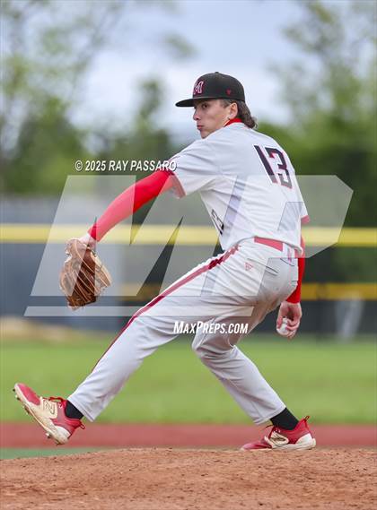 Thumbnail 3 in Patchogue-Medford vs Longwood (NYSPHSAA AAA Round 2) photogallery.