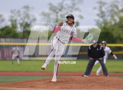 Thumbnail 1 in Patchogue-Medford vs Longwood (NYSPHSAA AAA Round 2) photogallery.