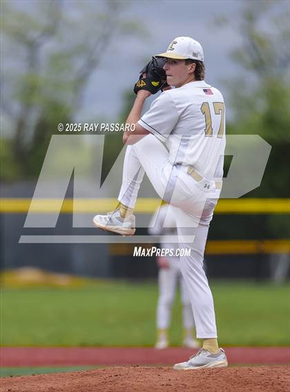 Thumbnail 1 in Patchogue-Medford vs Longwood (NYSPHSAA AAA Round 2) photogallery.