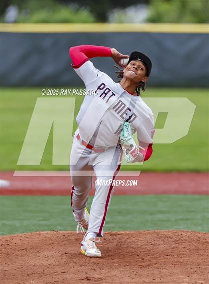 Thumbnail 1 in Patchogue-Medford vs Longwood (NYSPHSAA AAA Round 2) photogallery.