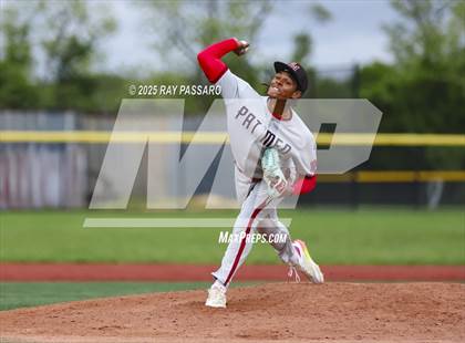 Thumbnail 3 in Patchogue-Medford vs Longwood (NYSPHSAA AAA Round 2) photogallery.