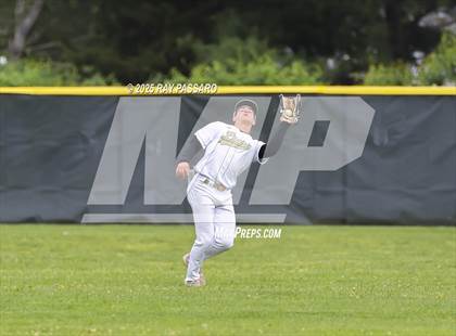 Thumbnail 3 in Patchogue-Medford vs Longwood (NYSPHSAA AAA Round 2) photogallery.