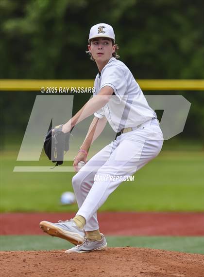Thumbnail 1 in Patchogue-Medford vs Longwood (NYSPHSAA AAA Round 2) photogallery.