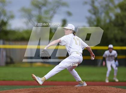 Thumbnail 3 in Patchogue-Medford vs Longwood (NYSPHSAA AAA Round 2) photogallery.