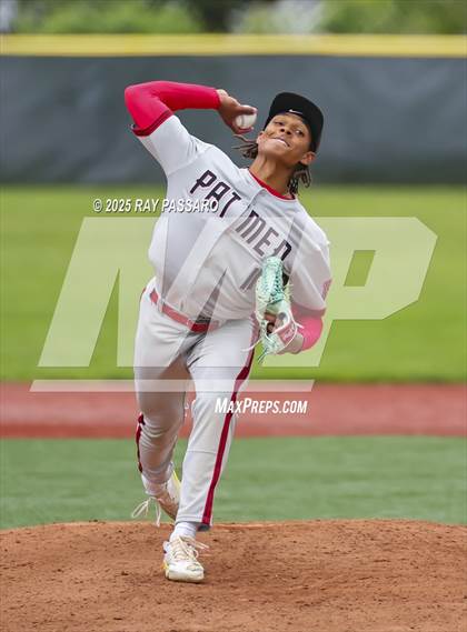 Thumbnail 2 in Patchogue-Medford vs Longwood (NYSPHSAA AAA Round 2) photogallery.