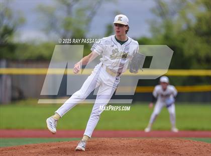 Thumbnail 3 in Patchogue-Medford vs Longwood (NYSPHSAA AAA Round 2) photogallery.
