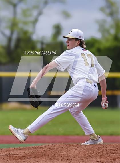 Thumbnail 1 in Patchogue-Medford vs Longwood (NYSPHSAA AAA Round 2) photogallery.