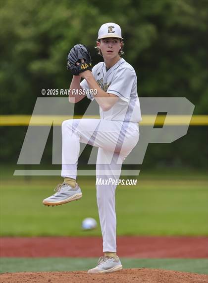 Thumbnail 3 in Patchogue-Medford vs Longwood (NYSPHSAA AAA Round 2) photogallery.