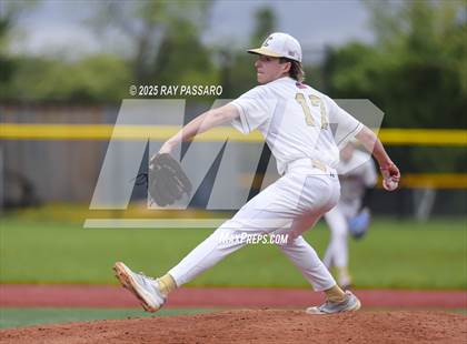 Thumbnail 1 in Patchogue-Medford vs Longwood (NYSPHSAA AAA Round 2) photogallery.