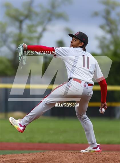 Thumbnail 1 in Patchogue-Medford vs Longwood (NYSPHSAA AAA Round 2) photogallery.