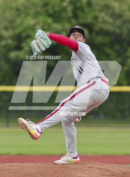 Thumbnail 1 in Patchogue-Medford vs Longwood (NYSPHSAA AAA Round 2) photogallery.