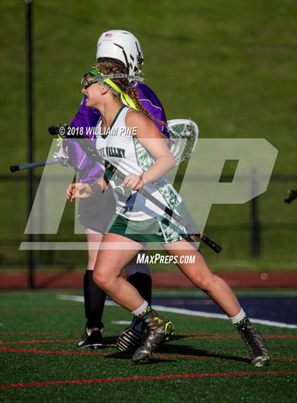 Thumbnail 1 in Warwick  vs Minisink Valley (Section 9 Class B Final) photogallery.