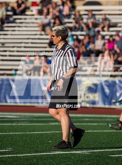 Thumbnail 2 in Warwick  vs Minisink Valley (Section 9 Class B Final) photogallery.