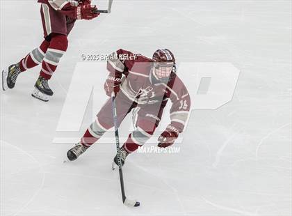 Thumbnail 3 in  Winthrop vs Dedham (MIAA Division 4 Final) photogallery.