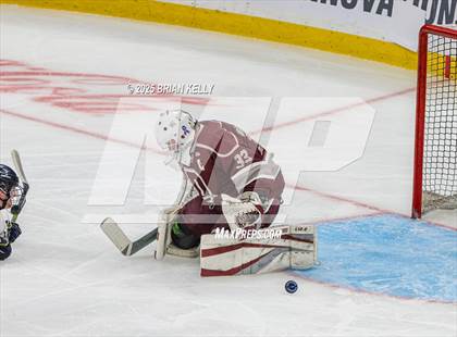 Thumbnail 3 in  Winthrop vs Dedham (MIAA Division 4 Final) photogallery.