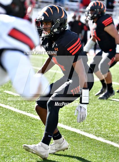 Thumbnail 2 in Albuquerque Academy @ Taos (NMAA 4A Quarterfinal) photogallery.