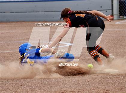 Thumbnail 3 in Central @ Sutter (CIF NorCal D3 Championship) photogallery.