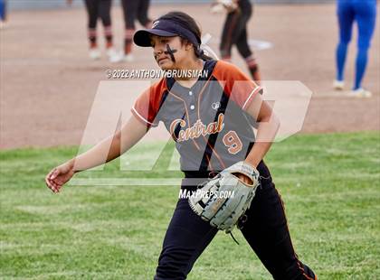 Thumbnail 2 in Central @ Sutter (CIF NorCal D3 Championship) photogallery.
