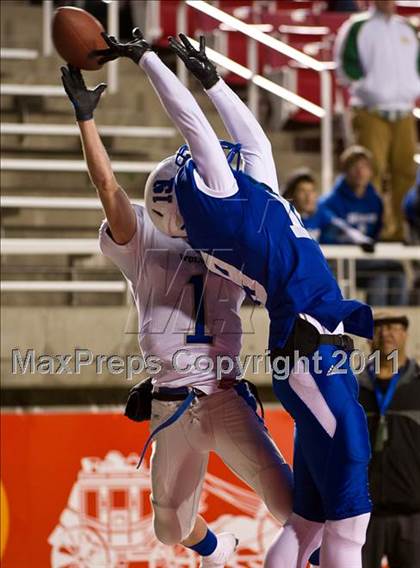 Thumbnail 1 in Fremont vs. Bingham (UHSAA 5A Final) photogallery.