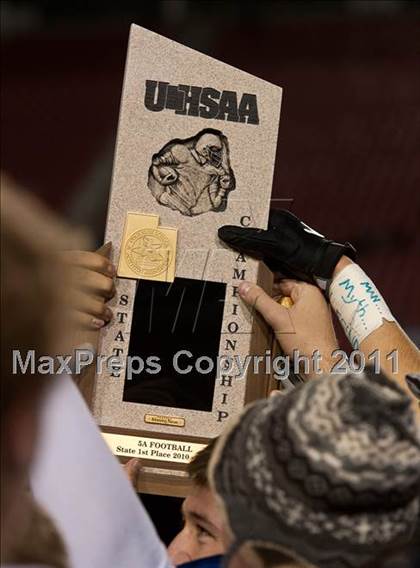 Thumbnail 2 in Fremont vs. Bingham (UHSAA 5A Final) photogallery.