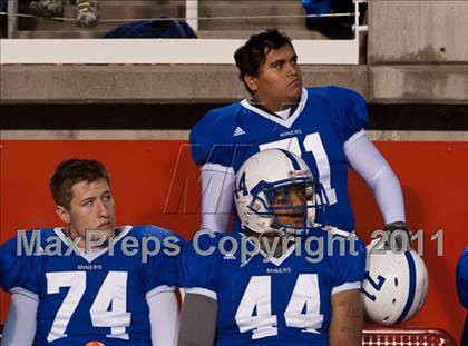 Thumbnail 2 in Fremont vs. Bingham (UHSAA 5A Final) photogallery.