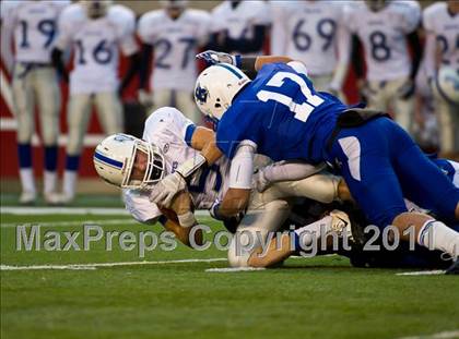 Thumbnail 2 in Fremont vs. Bingham (UHSAA 5A Final) photogallery.