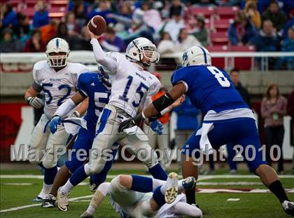 Thumbnail 2 in Fremont vs. Bingham (UHSAA 5A Final) photogallery.