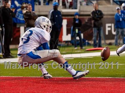 Thumbnail 3 in Fremont vs. Bingham (UHSAA 5A Final) photogallery.