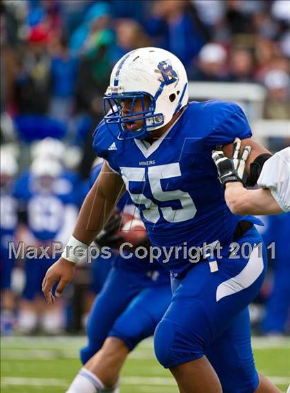 Thumbnail 3 in Fremont vs. Bingham (UHSAA 5A Final) photogallery.