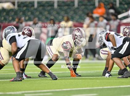 Thumbnail 3 in Summer Creek vs. Steele (UIL Football 6A Division II Semifinal) photogallery.