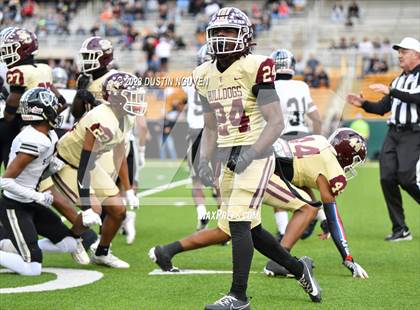 Thumbnail 2 in Summer Creek vs. Steele (UIL Football 6A Division II Semifinal) photogallery.