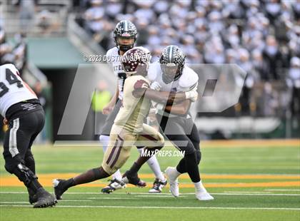 Thumbnail 3 in Summer Creek vs. Steele (UIL Football 6A Division II Semifinal) photogallery.