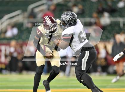 Thumbnail 1 in Summer Creek vs. Steele (UIL Football 6A Division II Semifinal) photogallery.