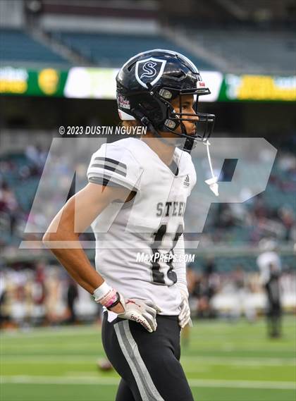 Thumbnail 2 in Summer Creek vs. Steele (UIL Football 6A Division II Semifinal) photogallery.